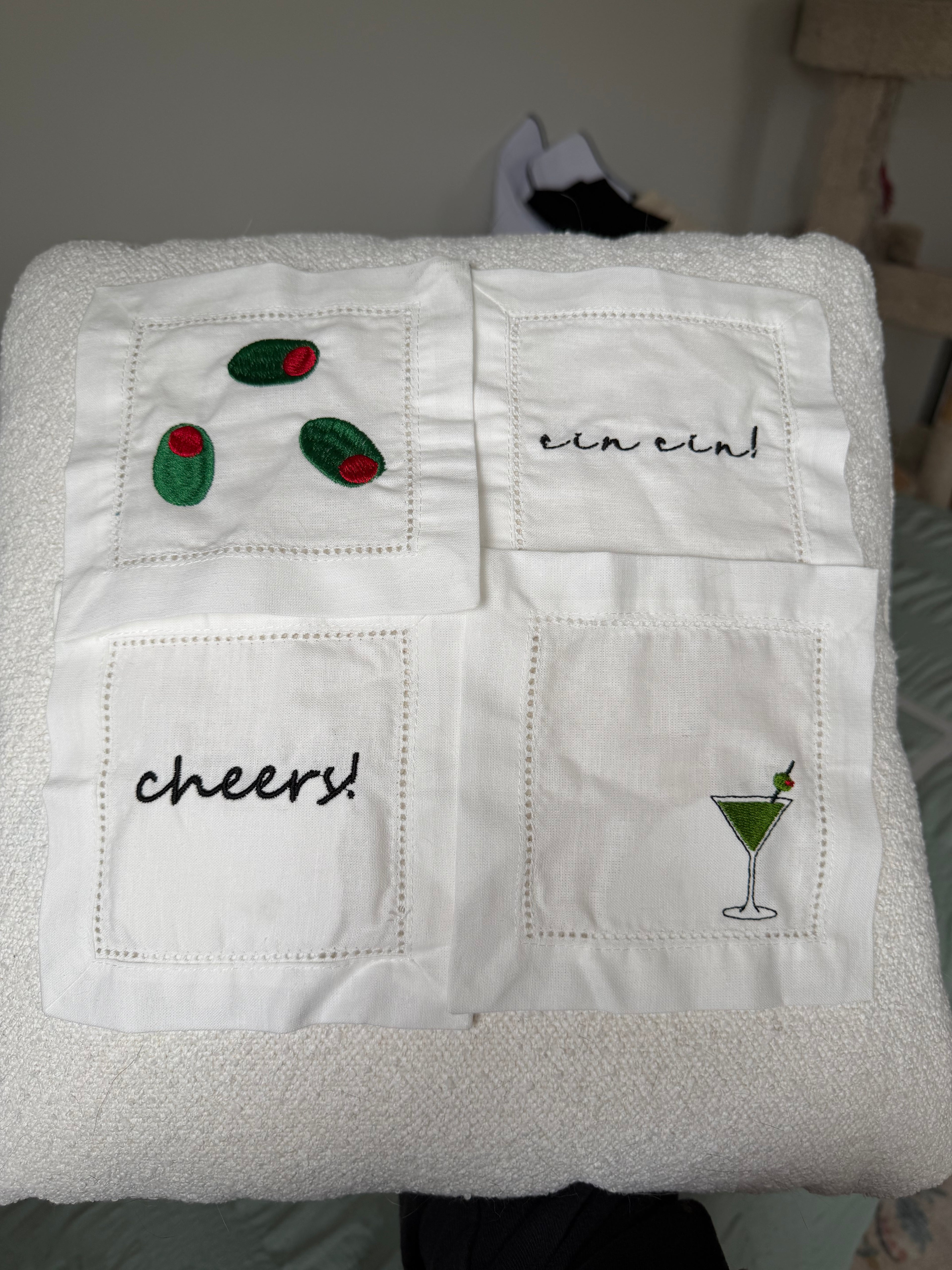 4 set cocktail napkins - Medline