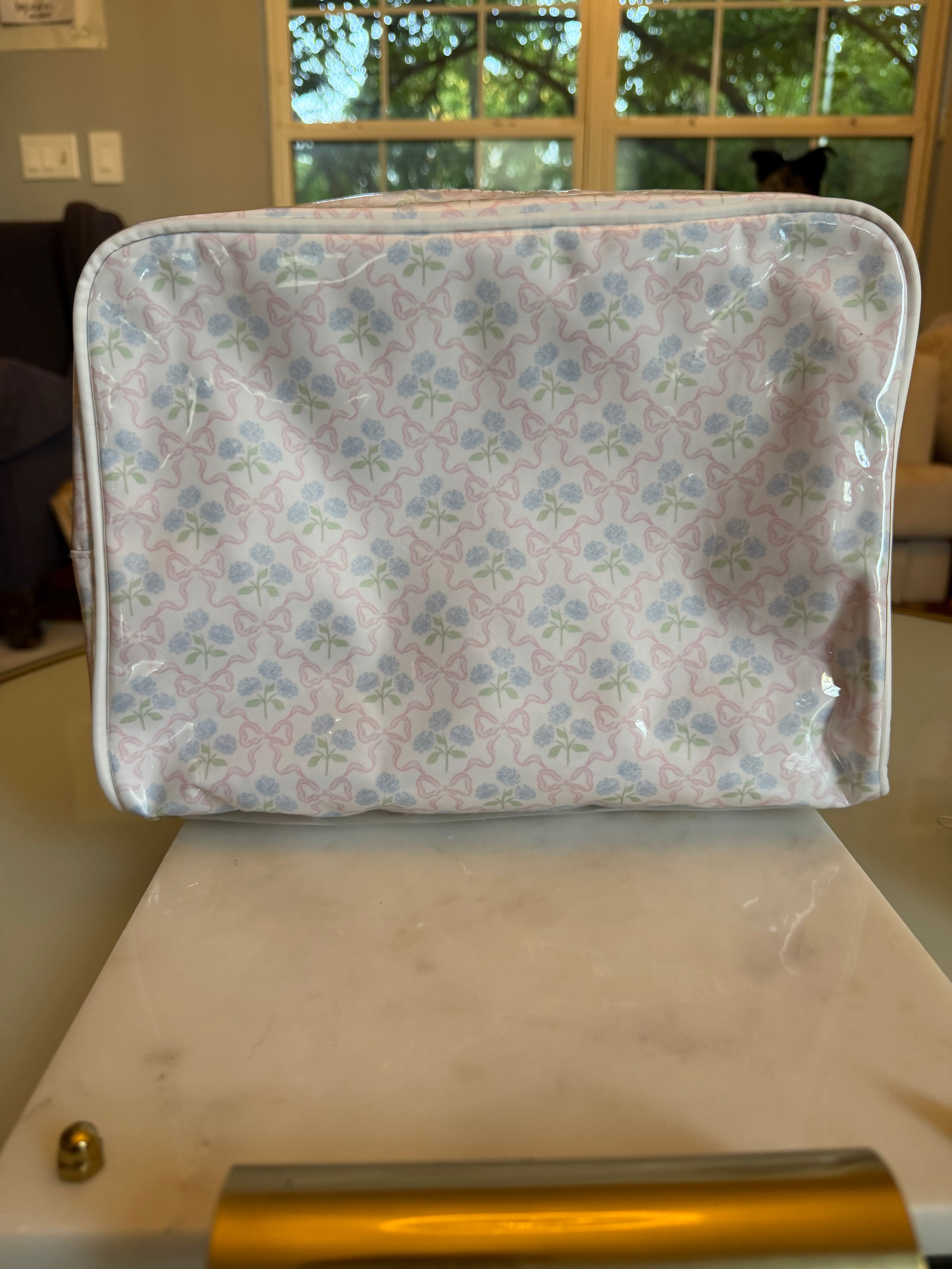 Large Wipeable Zipper Pouches