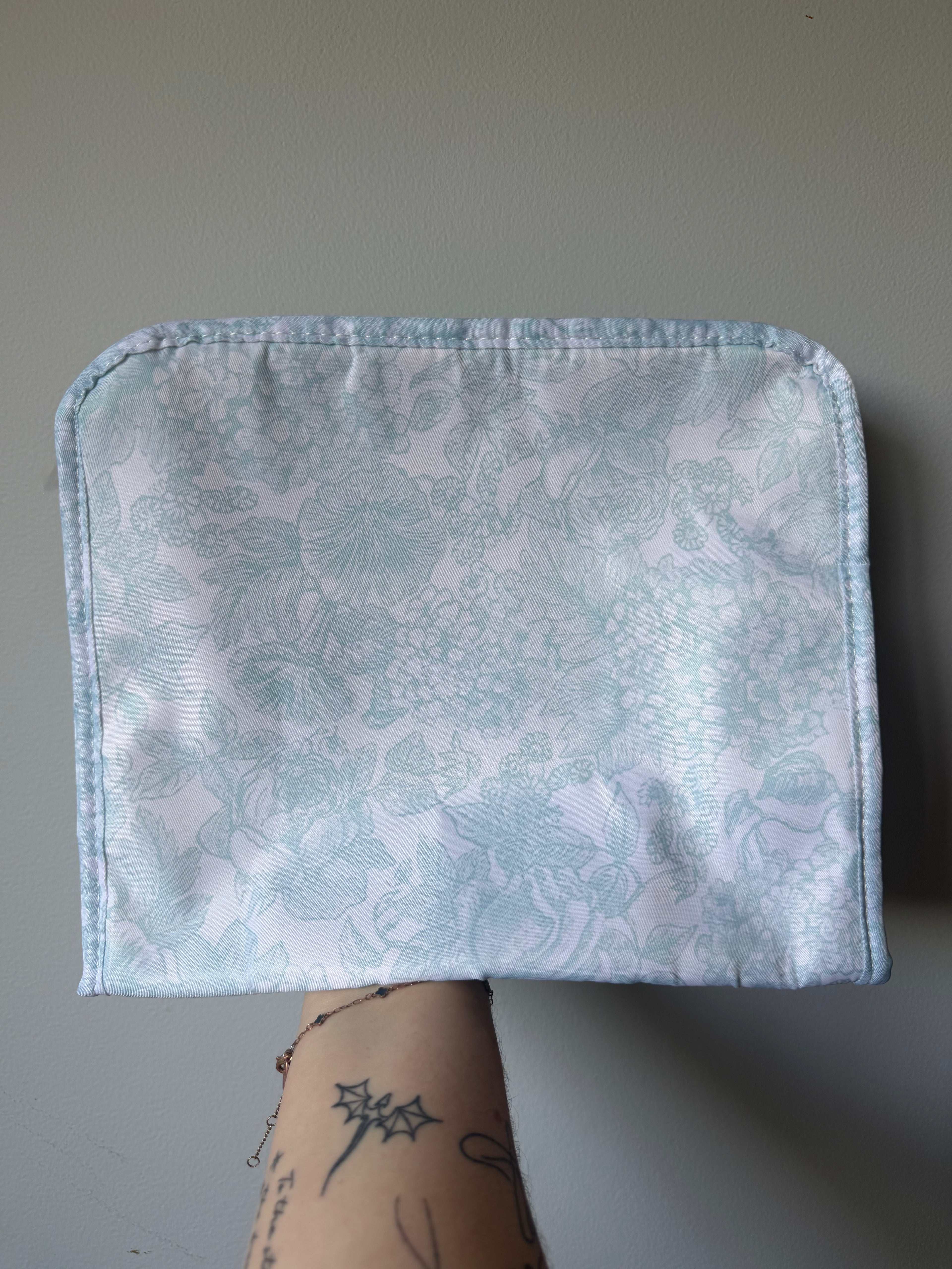 Petal & Gingham Zipper Pouch